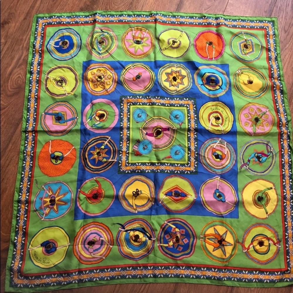 Hermès scarf